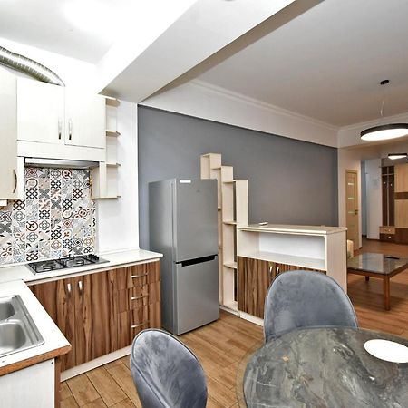 Rent Inn Yerevan On Chaykovski Street מראה חיצוני תמונה