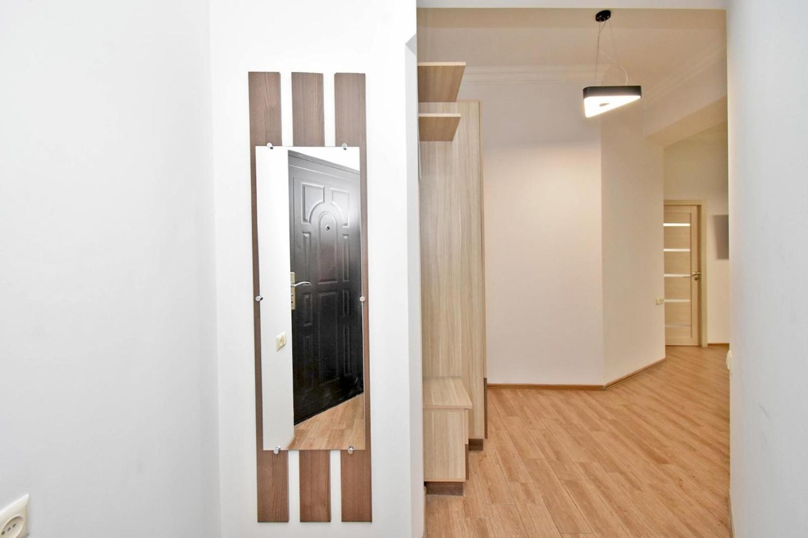 Rent Inn Yerevan On Chaykovski Street מראה חיצוני תמונה