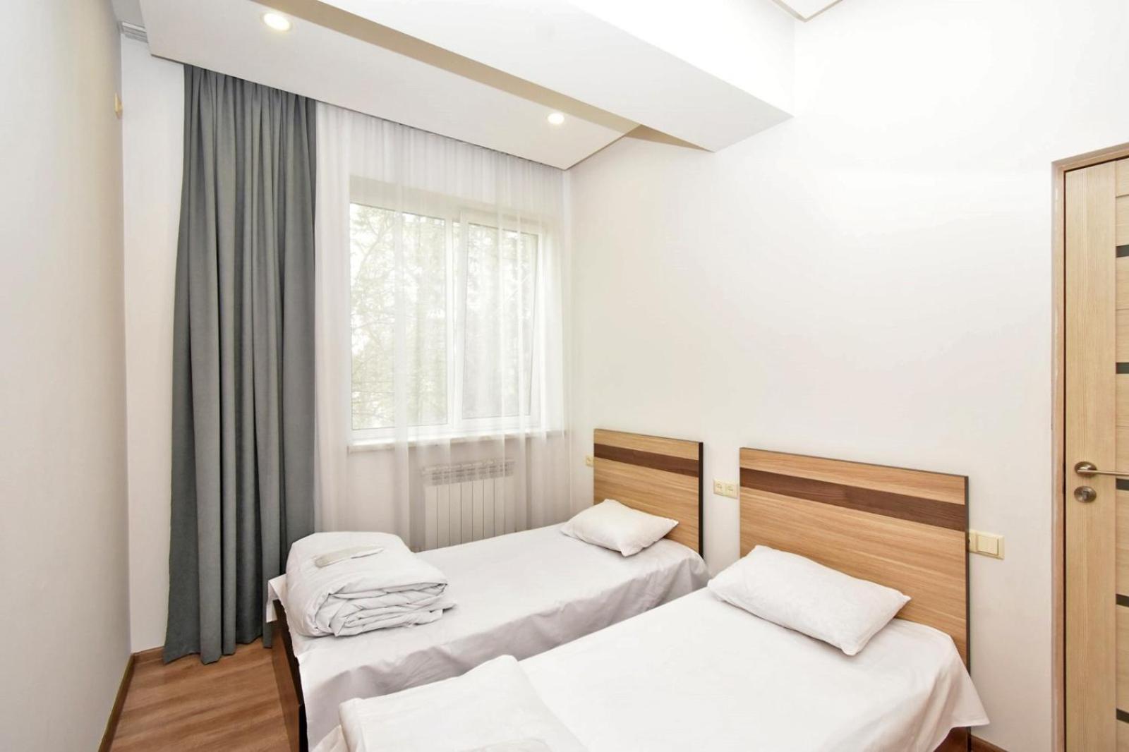Rent Inn Yerevan On Chaykovski Street מראה חיצוני תמונה